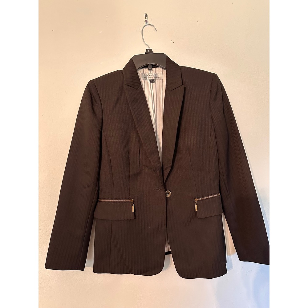 Tahari Blazer Womens 6 Brown Excellent Pinstripe Gold Zip Accent Business Jacket